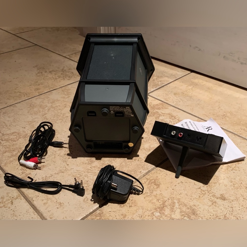 Mainstreet Indoor / Outdoor Wireless Portable Speaker - Picture 5 of 11
